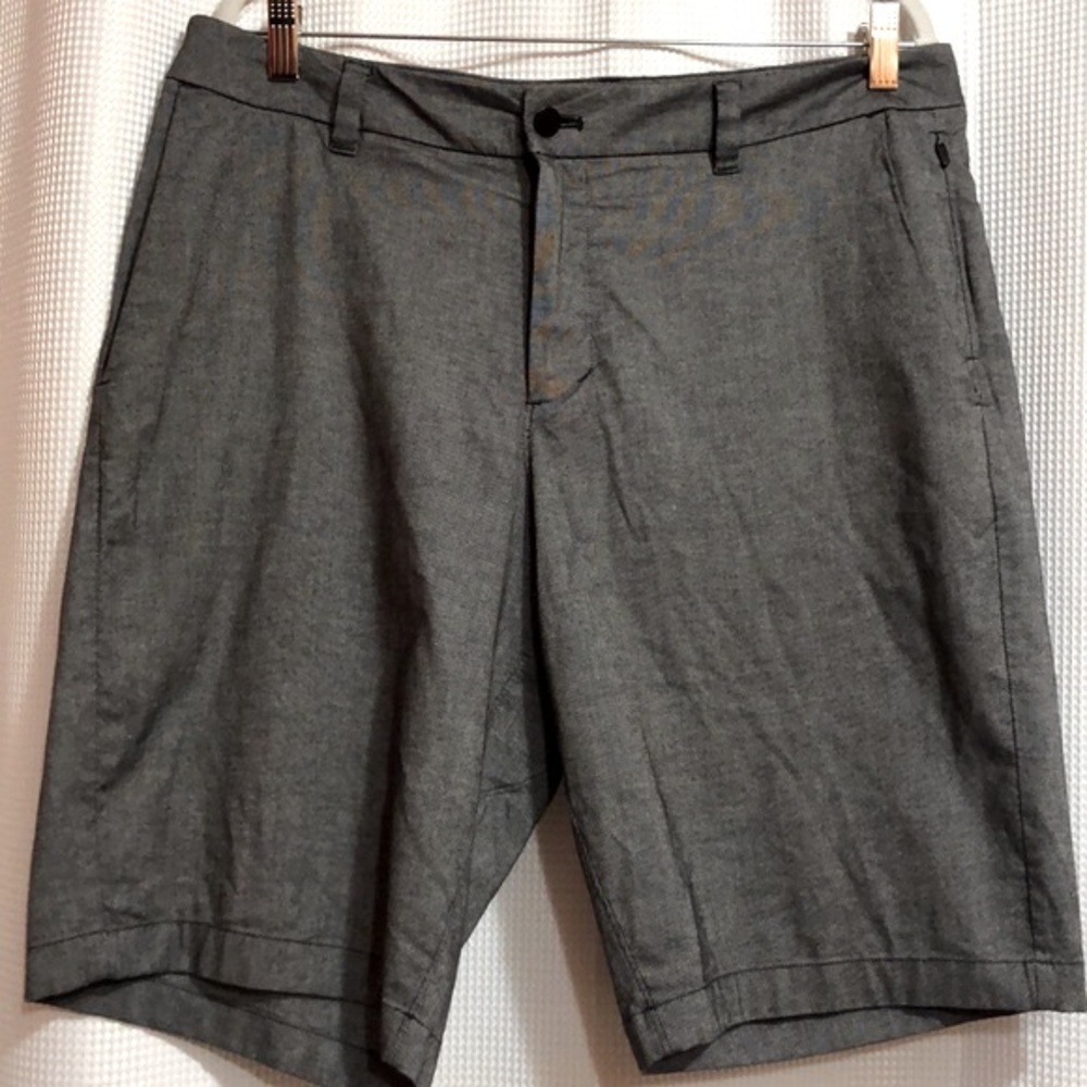 Lululemon Short  Pants - Mens
